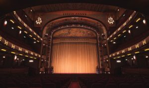 Une salle de théâtre